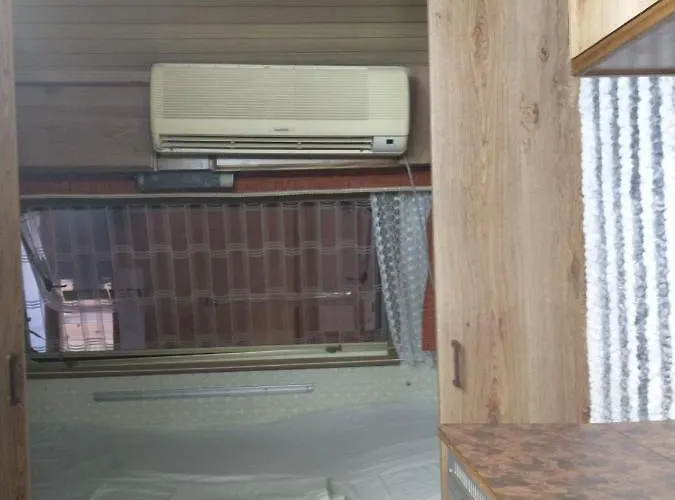 营地 каравана марбея 切尔诺莫雷茨